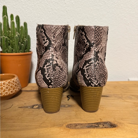 Coconuts by Matisse Snake Print Western Ankle Boot - Picture 4 of 6